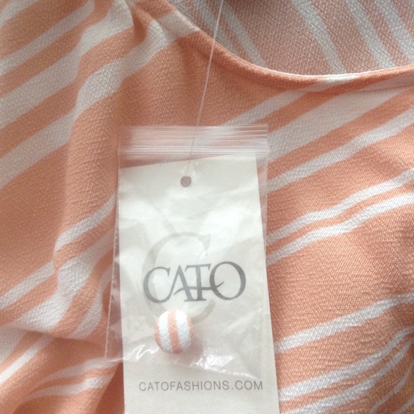 New dress - Picture 3 of 3